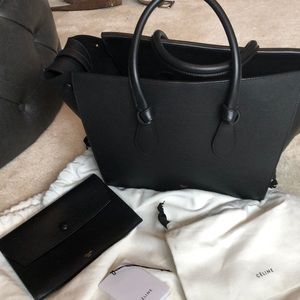 CELINE
Grained Calfskin Tie Knot Tote w/wallet